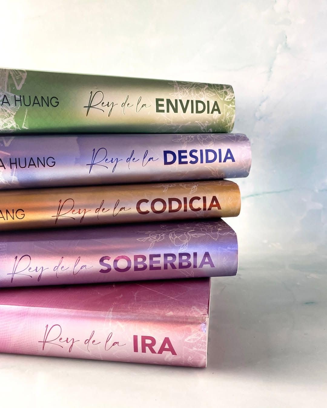 Rey de la envidia, Ana Huang. Cantos pintados