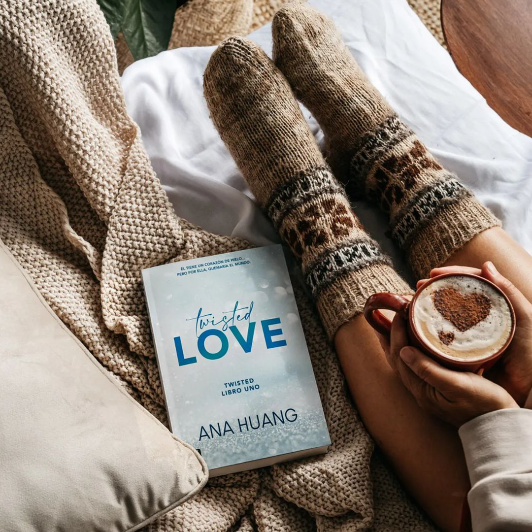 Twisted love, Ana Huang. Edición de bolsillo
