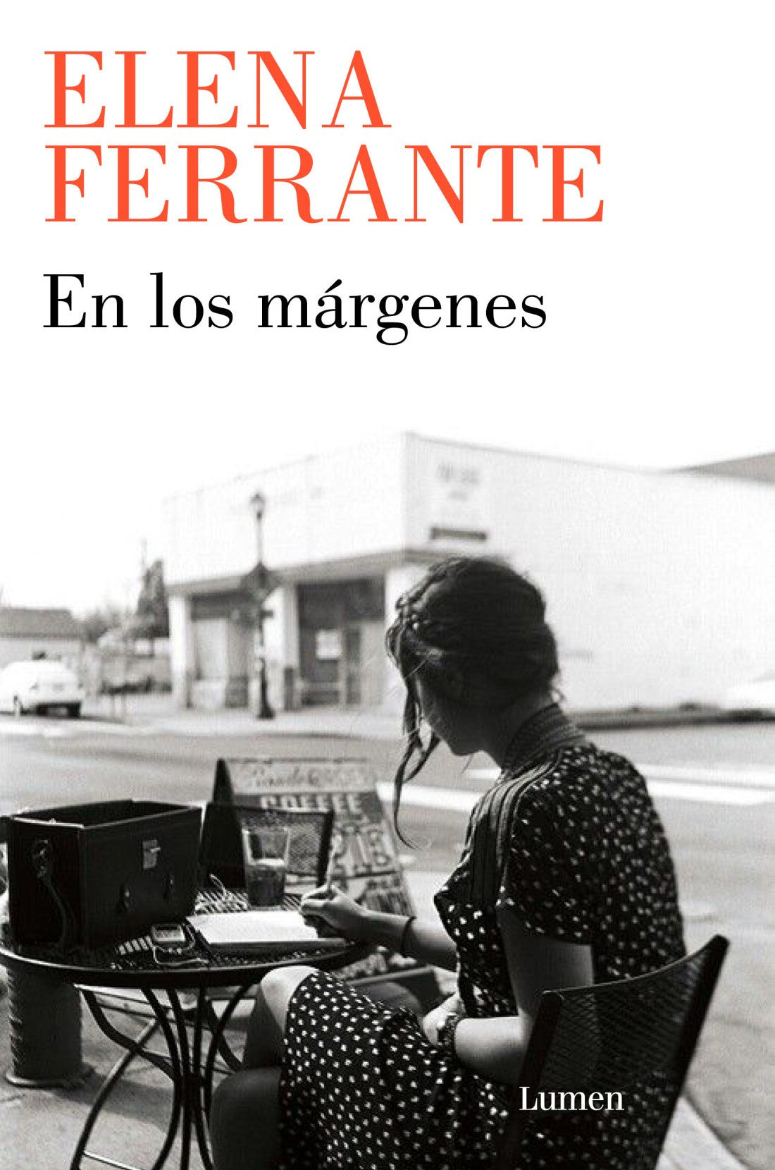 En los márgenes, Elena Ferrante